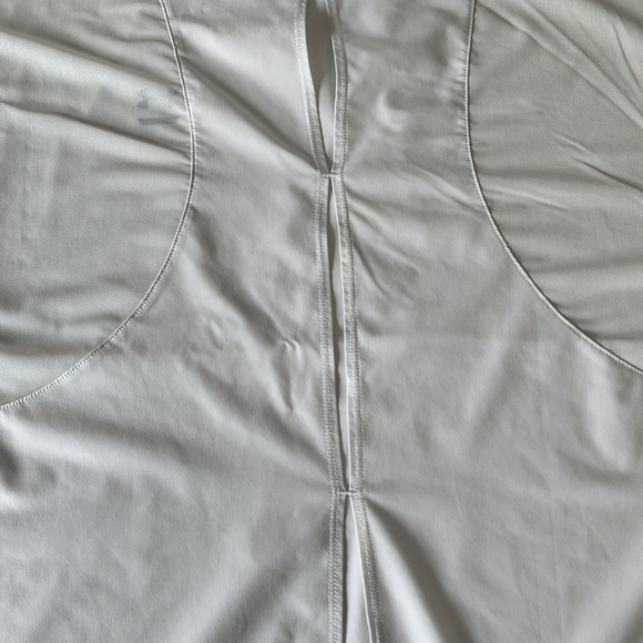 Under Armour Athletic Top - Picture 6 of 8